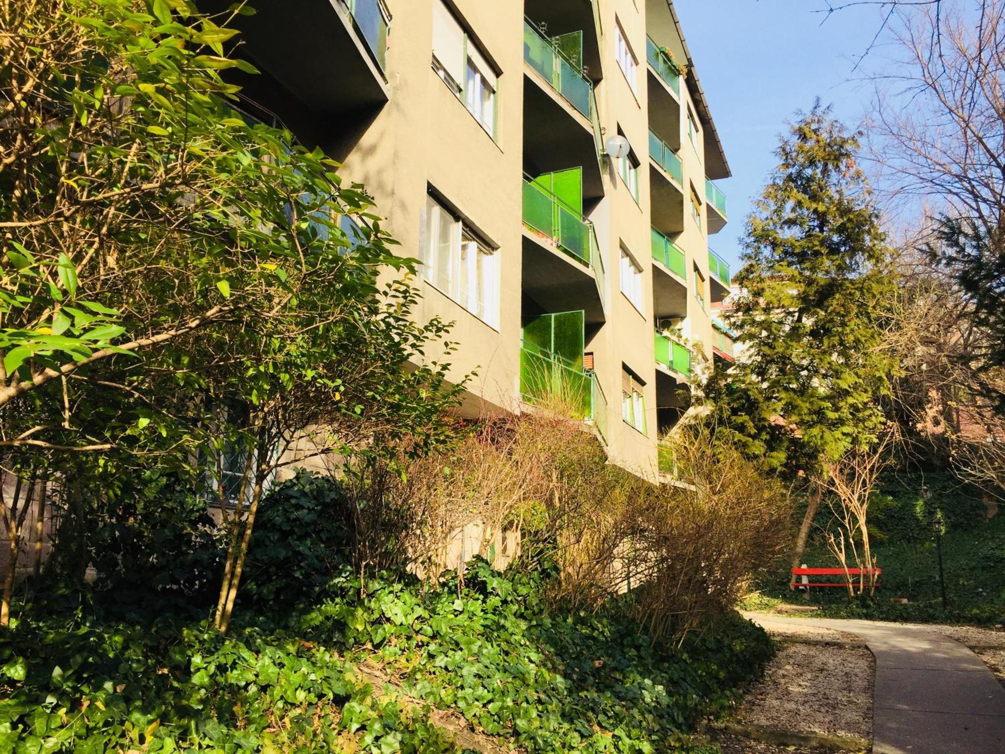 Newberry Apartment With Balcony Budapesta Exterior foto